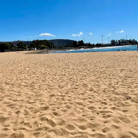 Casa Helge Grosses Mit Pool Apartamento *